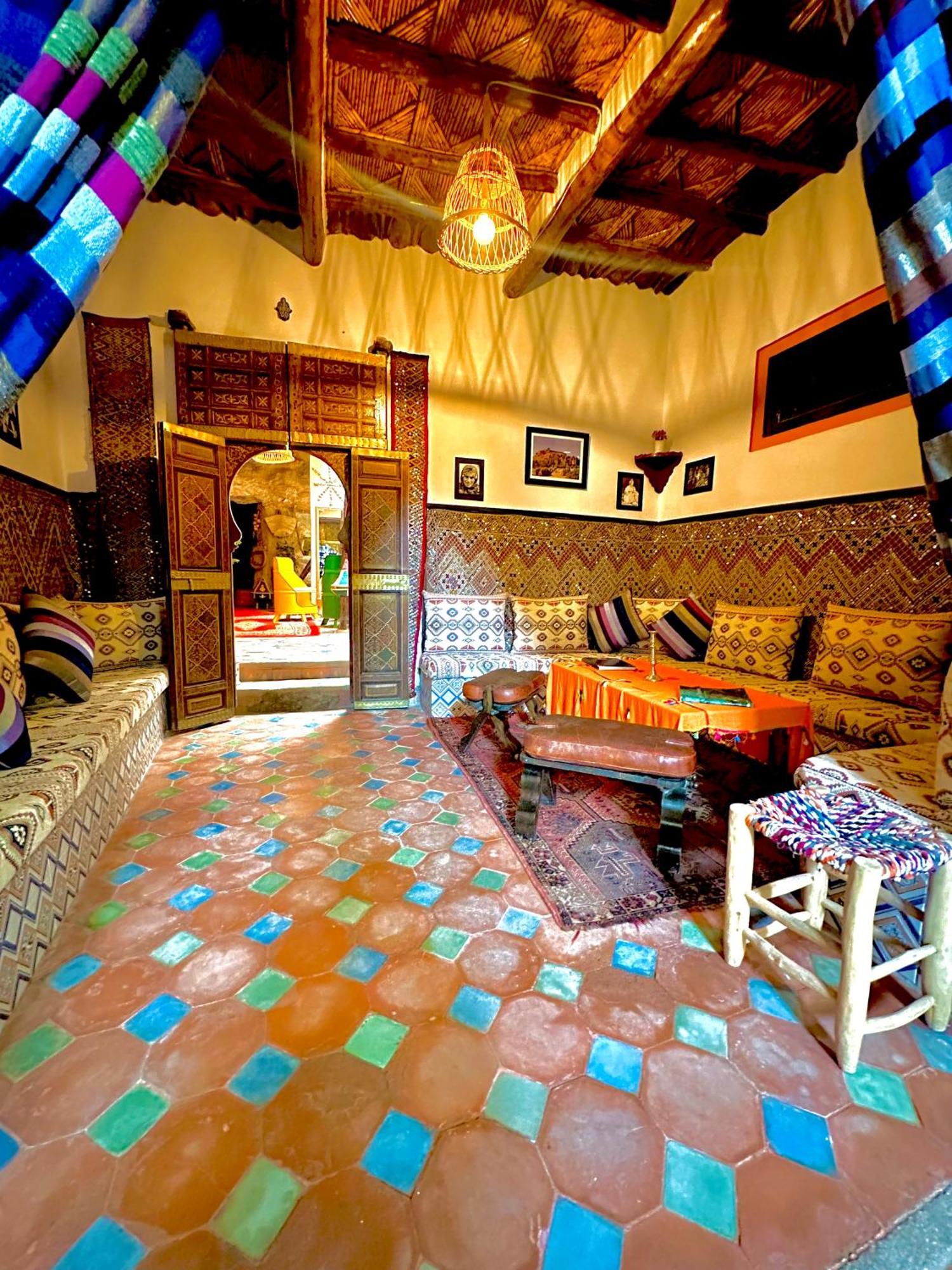 Kasbah El Hajja Bed & Breakfast Ait Ben Haddou Bagian luar foto