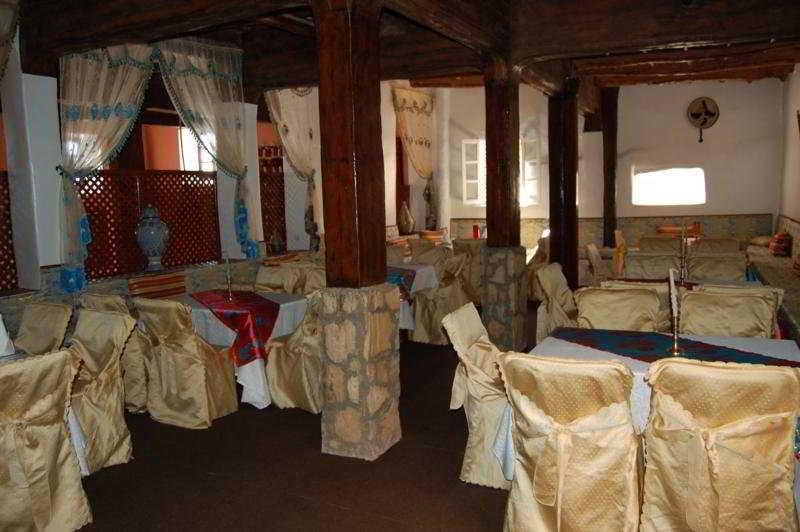 Kasbah El Hajja Bed & Breakfast Ait Ben Haddou Bagian luar foto